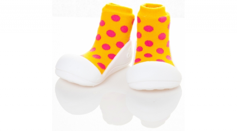 Polka dot yellow