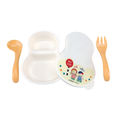 Set de masa cu tacamuri