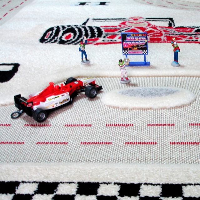 Covor Formula 1 - 134 x 180 cm imagine