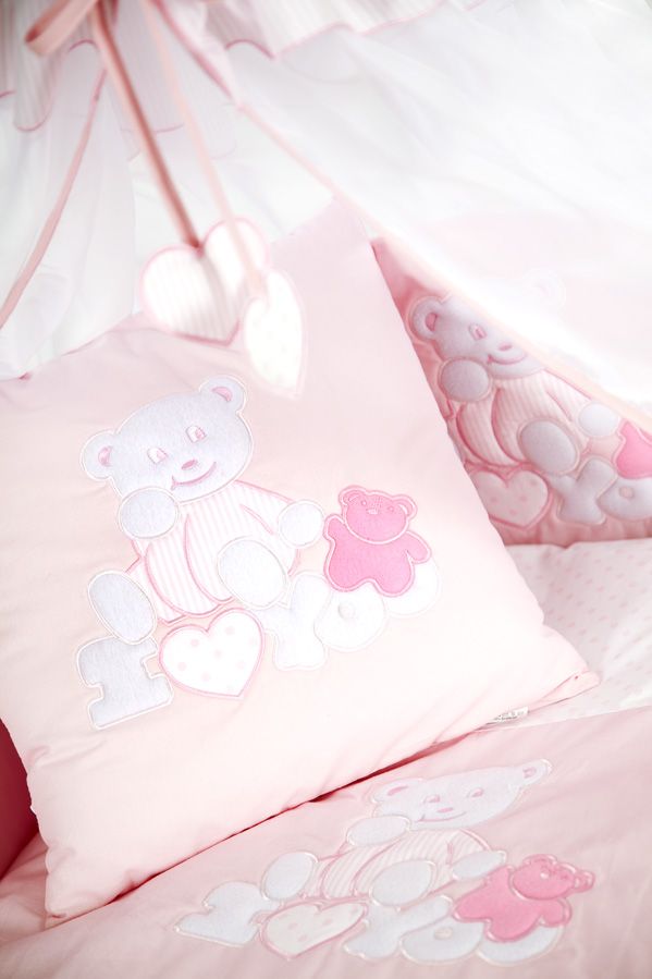 Set lenjerie brodata 4 piese i love you ursulet roz klups