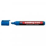 Marker permanent Edding 330 corp plastic negru capac cu clip de prindere in culoarea scrierii,i,vf.retezat, 1-5mm, albastru
