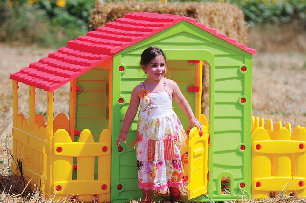 Casuta pentru copii fun farm house cu gardut