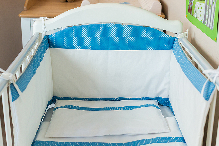 Lenjerie patut bebe cu 5 piese bulinute 120 x 60 cm
