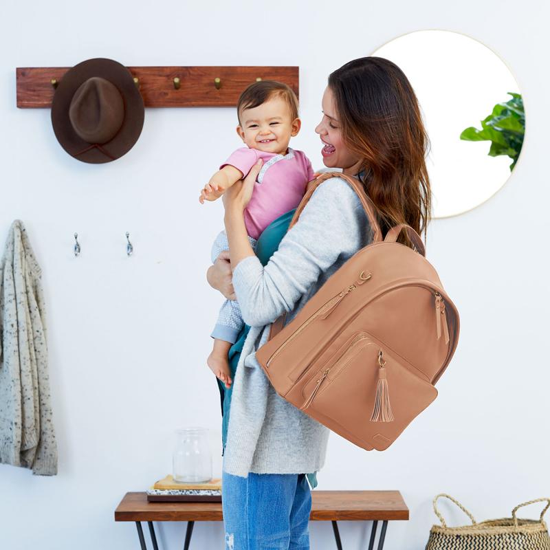 Rucsac pentru mamici skip hop greenwich simply chic caramel