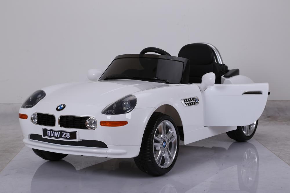 Masinuta electrica cu roti eva bmw z8 alb