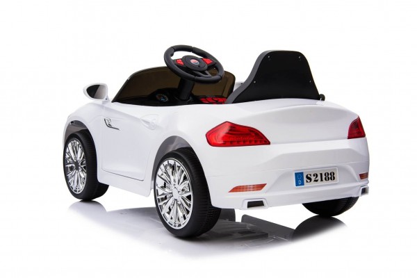 Masinuta electrica pentru copii Moderny Coupe alba 2x6V control parental nichiduta.ro imagine noua responsabilitatesociala.ro