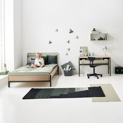 Pat clasic flexa popsicle kiwi cu tablie inalta 140x200 cm