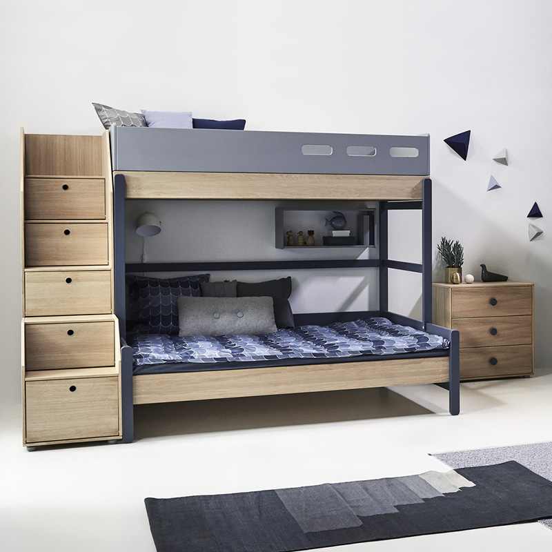 Paturi suprapuse pentru 3 persoane flexa popsicle blueberry cu scara inclinata 90140x200 cm