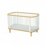 Patut bebe transformabil natur cu alb pentru saltea de 70x140 cm Flexa Baby