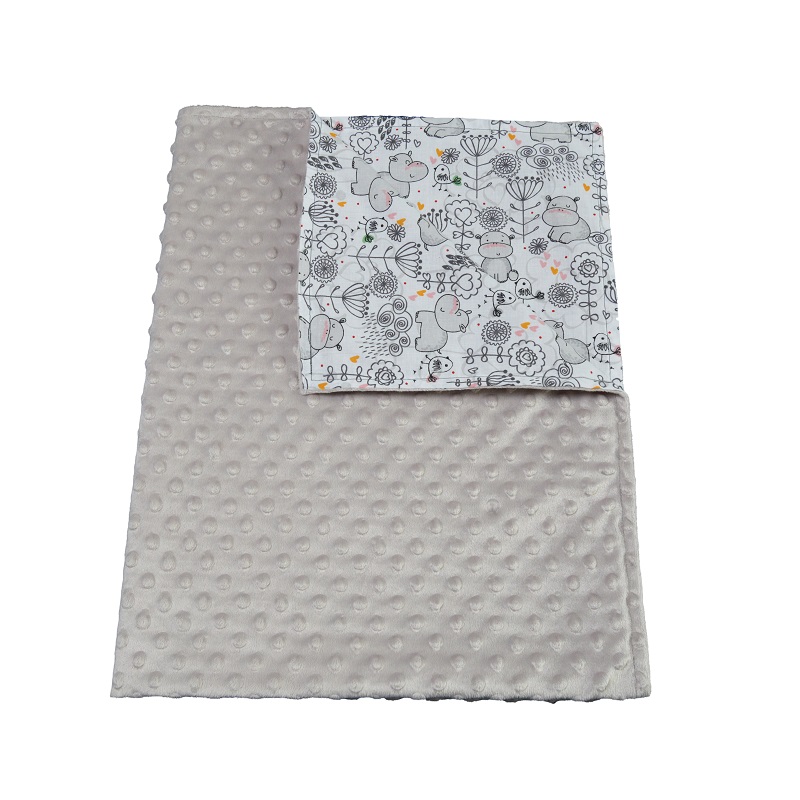 Paturica bebelusi ingrids fabrics bumbac plush minky dots hippo gri 75x95 cm