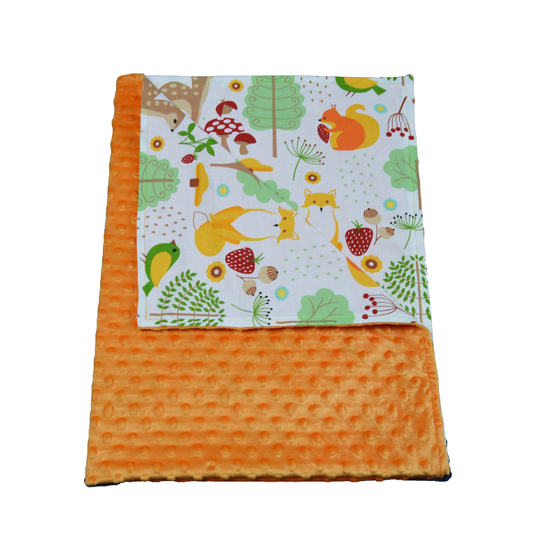 Paturica bebelusi Ingrids Fabrics bumbac plush minky dots Prietenii padurii orange 75x95 cm