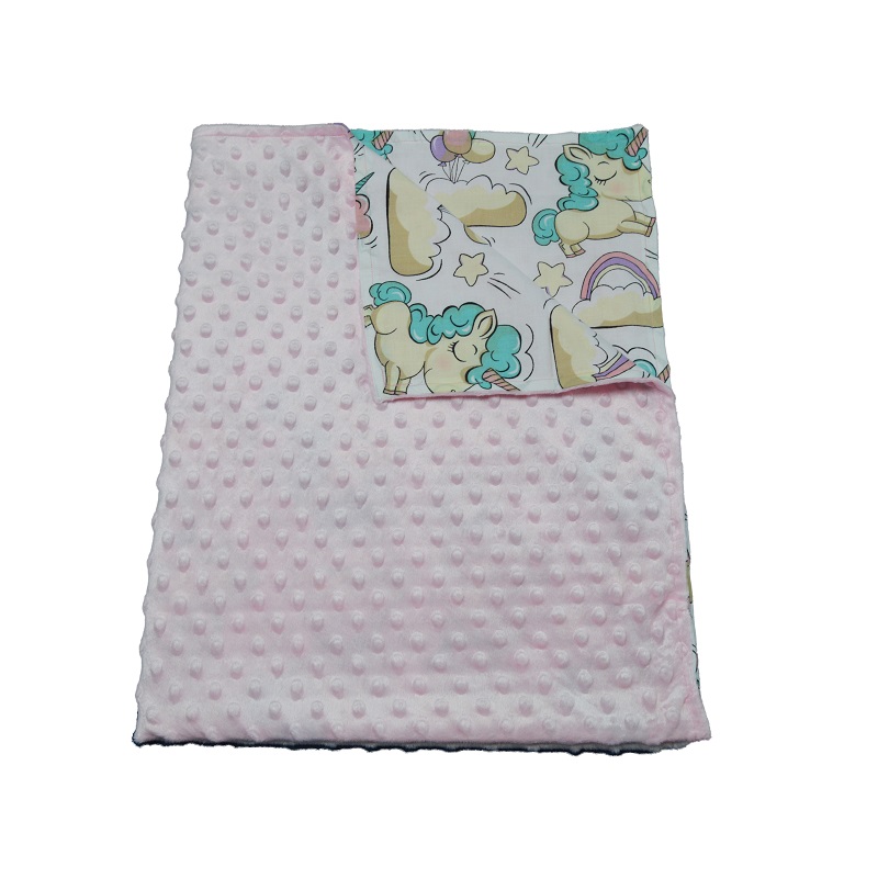 Paturica bebelusi Ingrids Fabrics bumbac plush minky dots Unicorni alb roz 75x95 cm