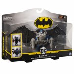 Figurina Batman 10 cm cu mega accesorii pentru lupta