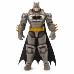 Figurina Batman in costum cu armura 10 cm cu 3 care accesorii