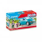 Playmobil Familie cu masina