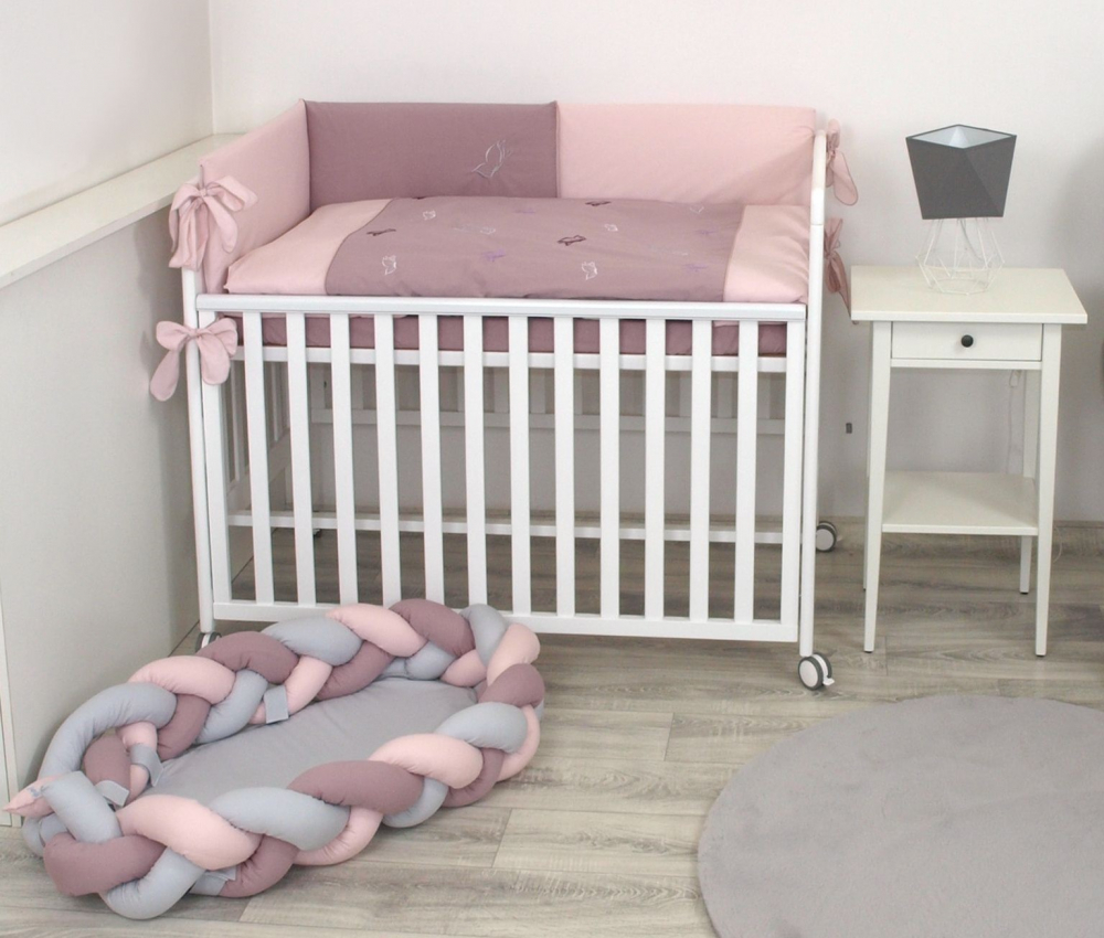Set lenjerie din bumbac cu protectie laterala pentru pat bebelusi Butterfly Pink 120 x 60 cm - 1