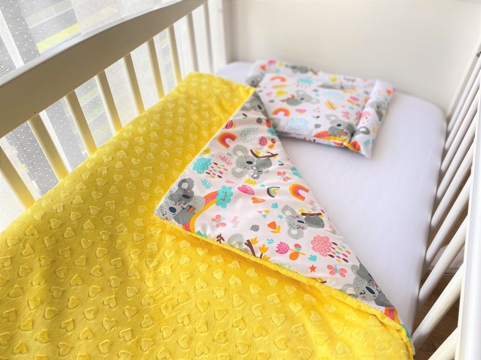 Lenjerie de pat pentru copii maradalia yellow hearts koala 100 x 80 cm