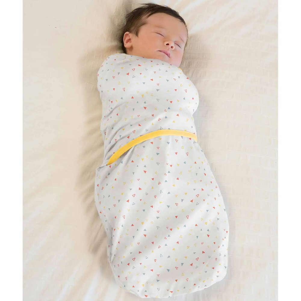 Sistem de infasare pentru bebelusi 0-3 luni Clevamama 3410 0-3 imagine noua responsabilitatesociala.ro