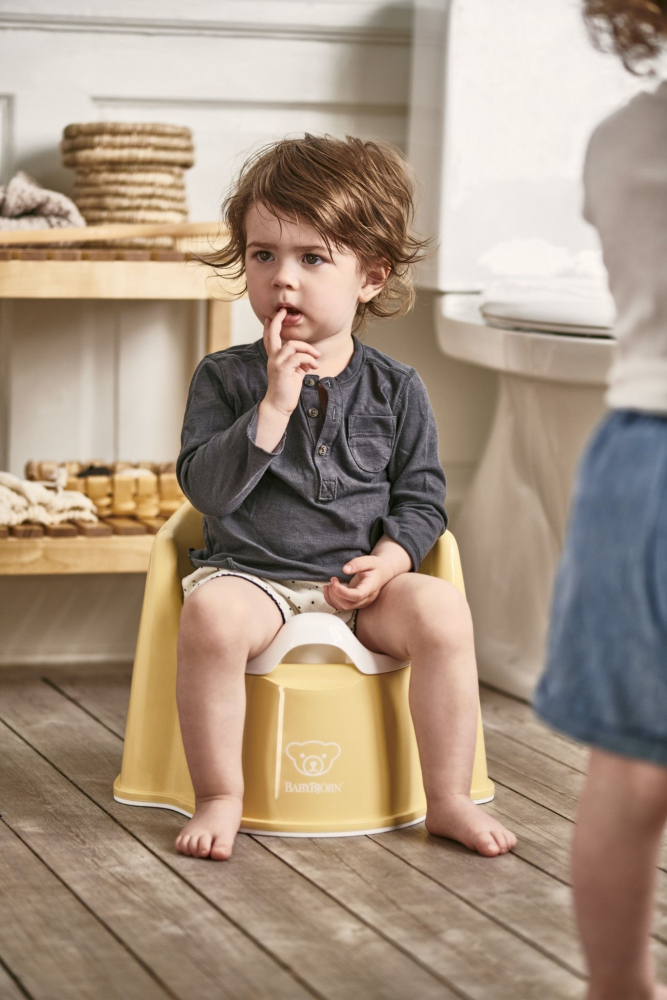 Olita cu protectie spate Potty Chair Powder Yellowwhite