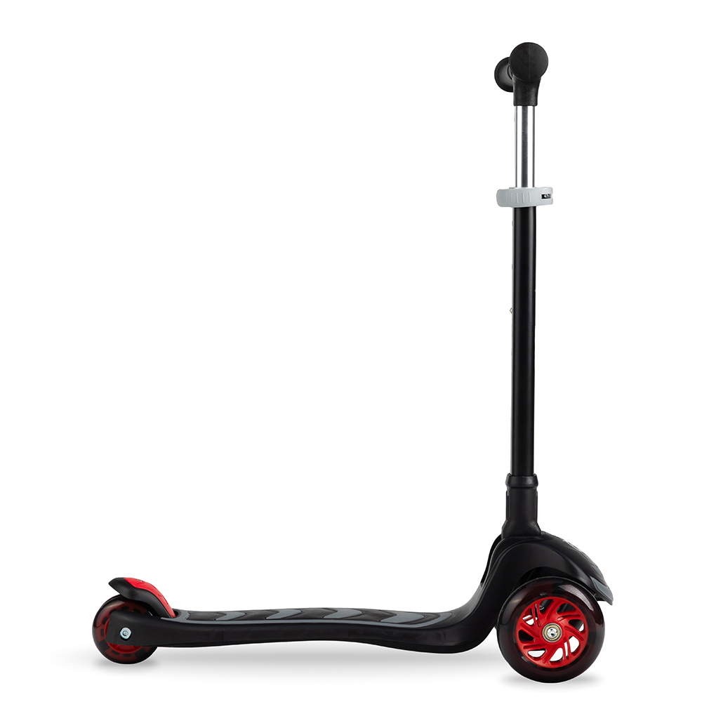 Trotineta cu 3 roti Momi Vivio Black 3 Ani+ Ghidon reglabil pe 4 trepte Flexbrake Rulmenti ABEC-9 Platforma anti-alunecare Pliabila Sarcina m - 1