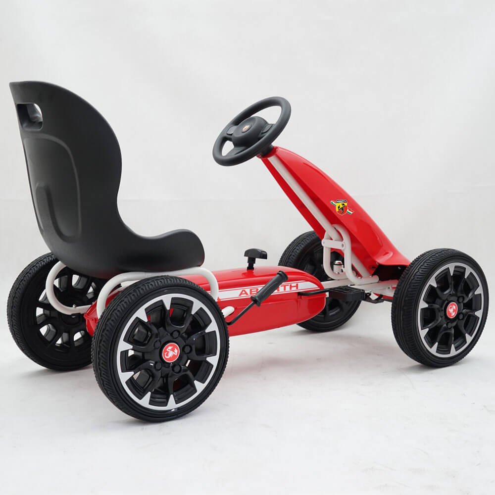 Kart cu pedale pentru copii Abarth rosu Abarth imagine noua responsabilitatesociala.ro