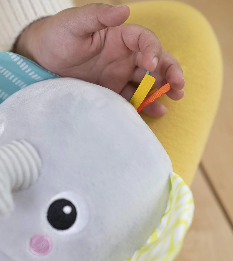 Jucarie interactiva Bright Starts hug a bye baby elephant - 4