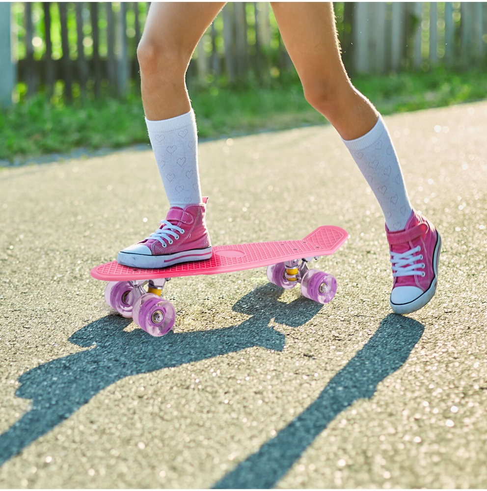 Skateboard cu led-uri pentru copii 56x15cm Roz - 2