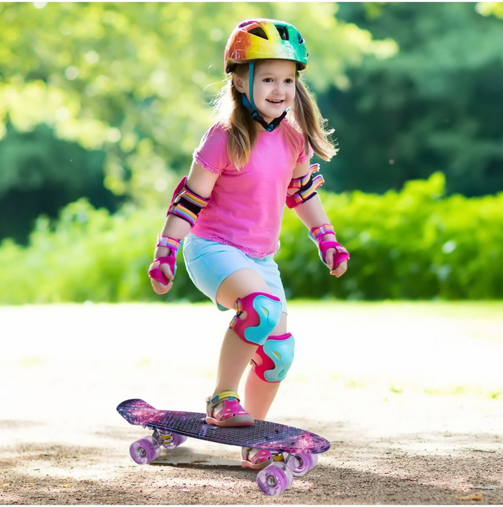 Skateboard cu led-uri pentru copii 56x15cm Space Colors