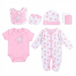 Set cadou hainute pentru bebelusi 7 piese model stelute roz marimea 0-3 luni
