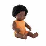 Papusa 38 cm fetita africana imbracata in salopeta tricotata