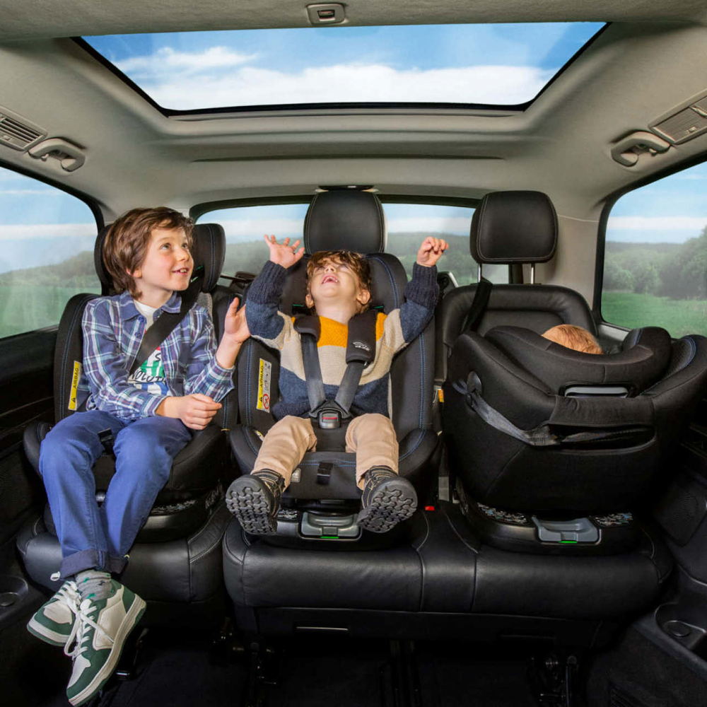 pana la ce varsta stau copii in scaun auto Scaun auto rotativ Chicco Unico EVO i-Size IndiaInk de la nastere pana la 12 ani