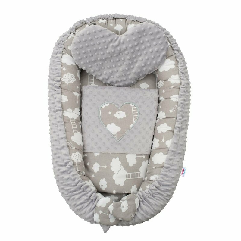 Set 3 piese New Baby Luxury Baby Nest cu doua fete cu paturica si pernuta in forma de inima Minky Heart Cloud