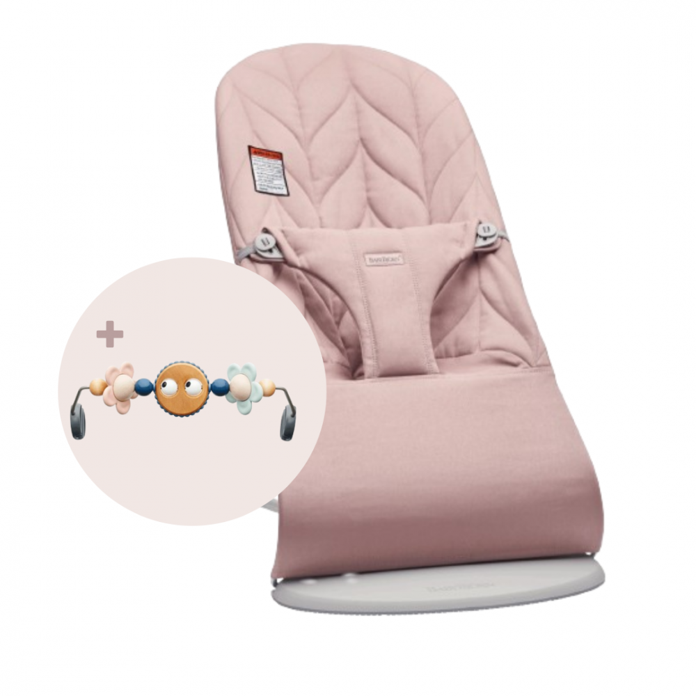 Balansoar Bliss BabyBjorn Dusty Pink cu aspect delicat de petala tesatura matlasata cu bara de jucarii inclusa