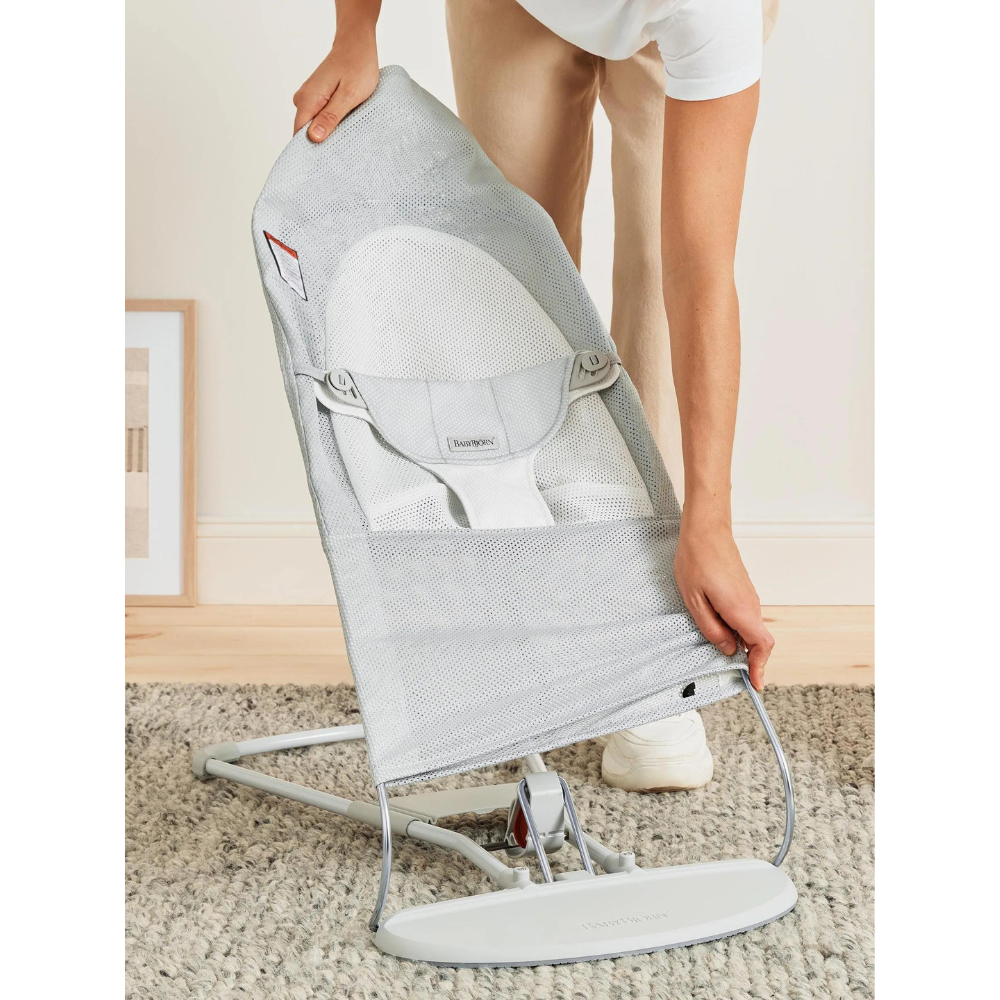 Balansoarul Balance BabyBjorn Soft SilverWhite Mesh - 7