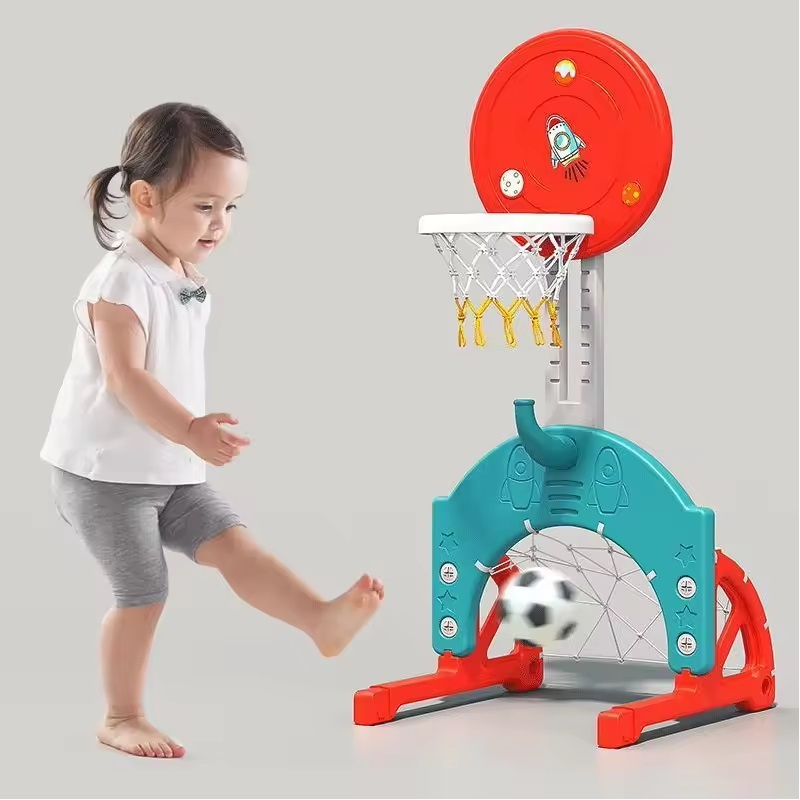 Spatiu de joaca 4 in 1 cu leagan,tobogan si poarta de fotbal Nichiduta Garden Tower Blue - 1 | YEO