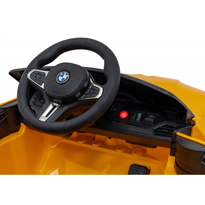 Masinuta electrica cu telecomanda BMW M4 galben 70W - 6