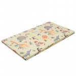 Saltea patut bebe New Baby Zoo din spuma cu husa detasabila 120x60x5 cm multicolor