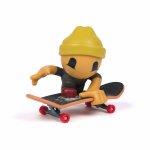 Pachet placa si figurina 9.6cm Tech Dech SK8 Crew casca galbena