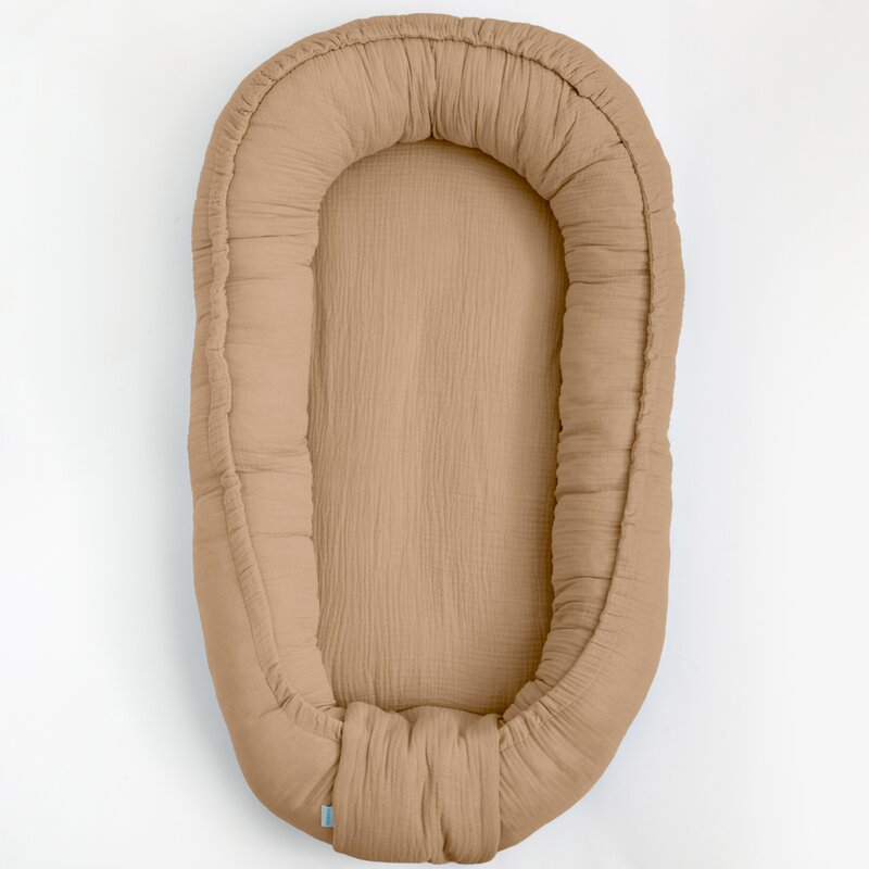 Cosulet bebelus New Baby Baby Nest 80 x 50 cm din muselina coffe - 1 | YEO