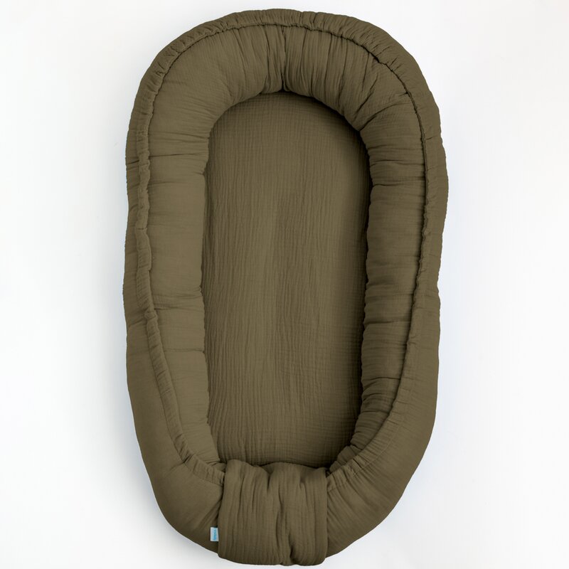 Cosulet bebelus New Baby Baby Nest 80 x 50 cm din muselina khaki - 1 | YEO