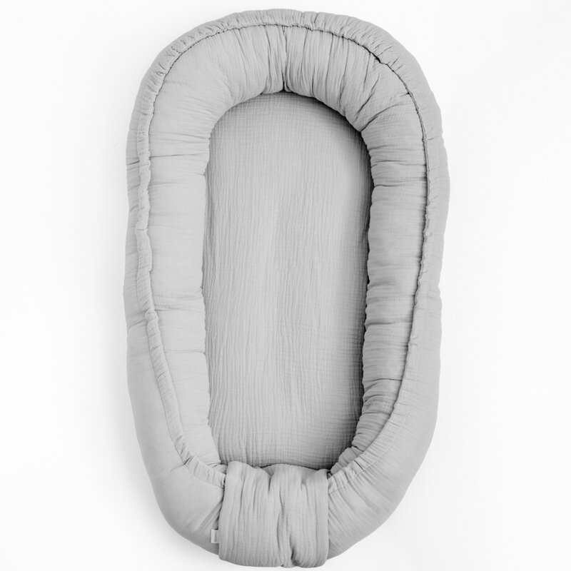 Cosulet bebelus New Baby Baby Nest 80 x 50 cm din muselina light grey - 1 | YEO