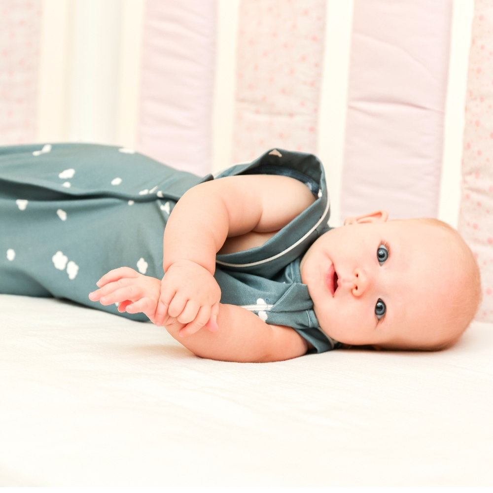 Sac de dormit Swaddle First Sleep Cloudy Dreams faza 2 pentru bebelusi 3-6 luni tog 0.5 - 5