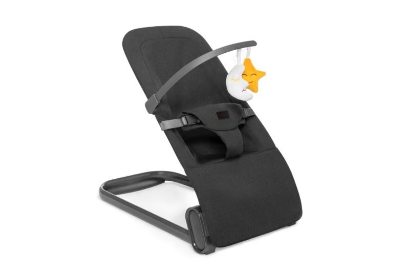 Balansoar ergonomic pliabil cu bara de jucarii Kidnort Vinbar Black