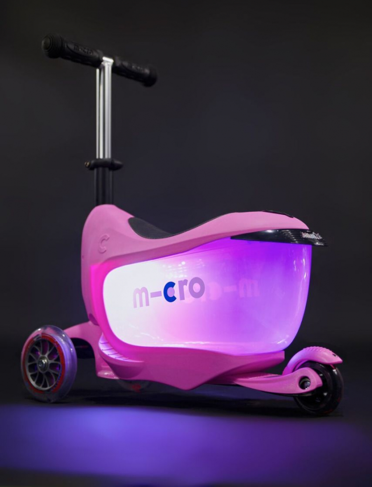 Trotineta Micro Mini2go Deluxe Plus Pink cu 3 roti, scaunel, spatiu depozitare, ghidon reglabil, maner parental telescopic, roti din silicon, suporta 50 kg - 1 | YEO