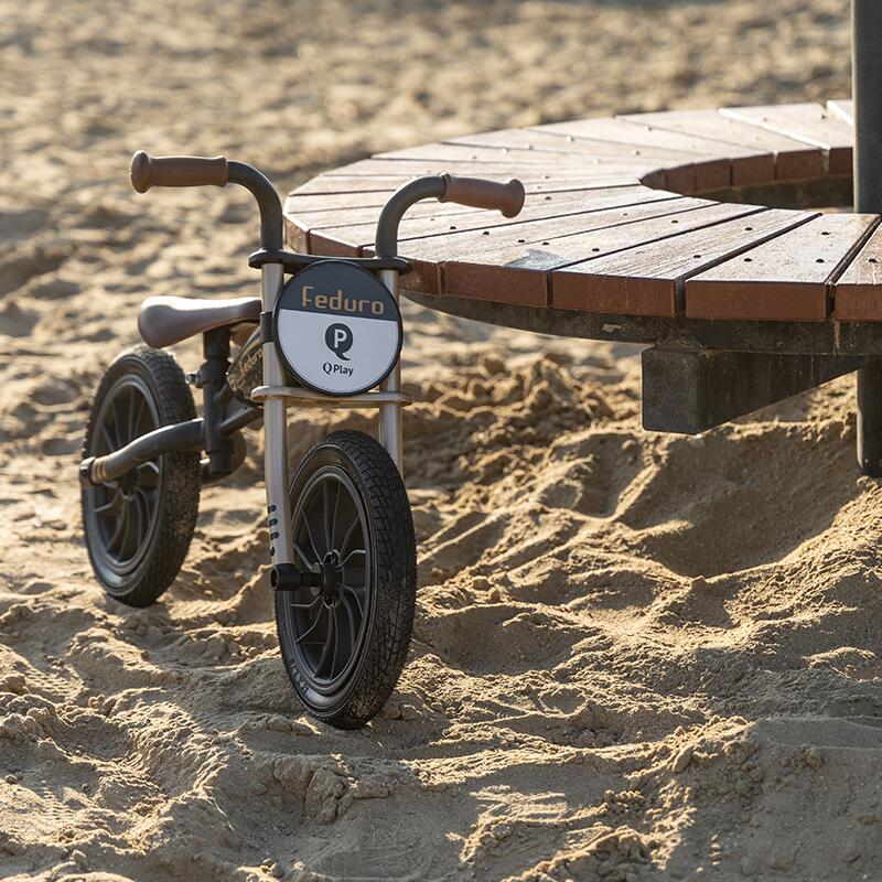 Bicicleta copii fara pedale QPlay Feduro Negru-Auriu Balance bike, roti 12 inch gonflabile, sa ajustabila din piele ecologica, varsta 3-6 ani - 5
