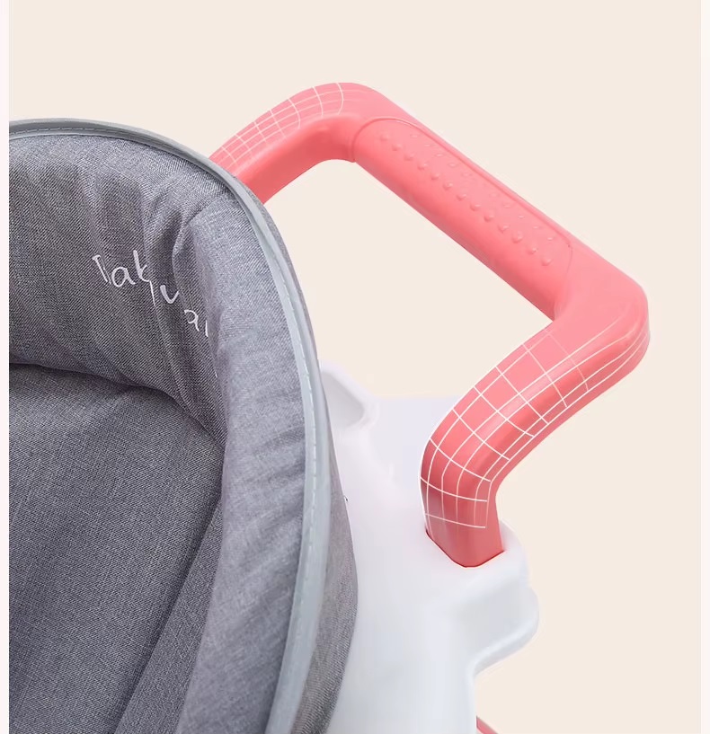 Premergator pentru copii Little Mom Green, cu panou interactiv detasabil cu sunete si lumini, sezut rotativ 360, roti silentioase, prevazut cu maner de sustinereimpingere