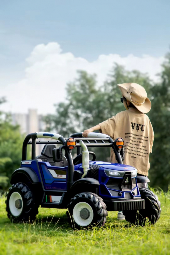 Tractor electric pentru copii Nichiduta Excavator Dark Blue 12V cu telecomanda pentru parinti,2motoare x 38W,scaun din piele ecologica,roti rezistente,lumini LED,sunete si muzica,usi cu deschidere - 1