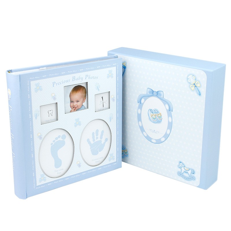 Album foto baby personalizabil, 200 poze, 10x15, amprente bebelus, cutie culoare albastru - 1 | YEO