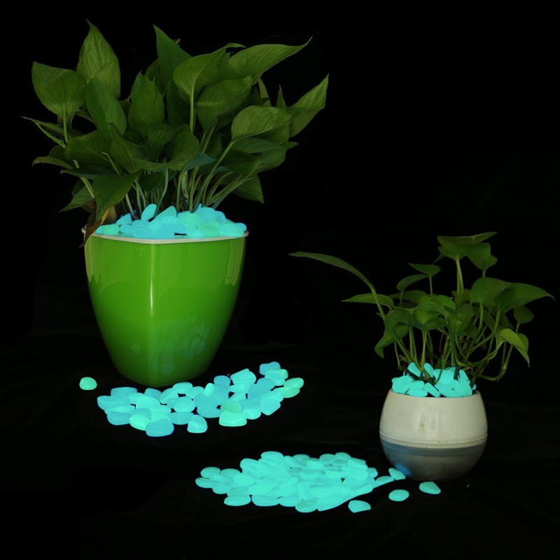Pietricele fosforescente glow in the dark decorative, translucide care lumineaza turcoaz cantitate 1000 gr - 2