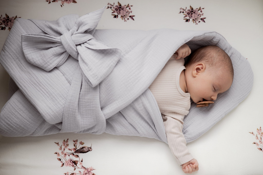 Wrap Babyhorn pentru nou nascut Gri Sleepee